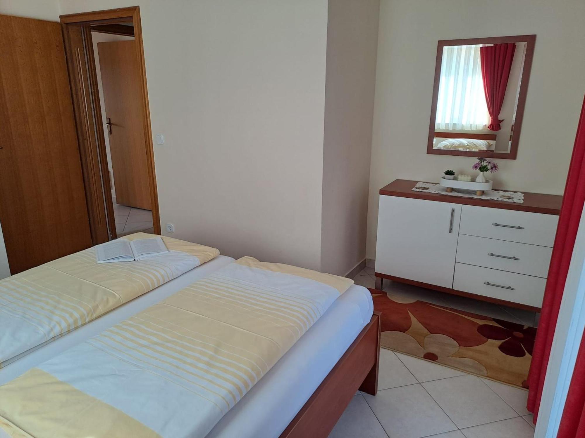 Ferienhaus Dakovic Porec Esterno foto
